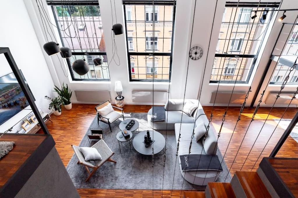 Ferienwohnung The Factory Loft Prag Exterior foto